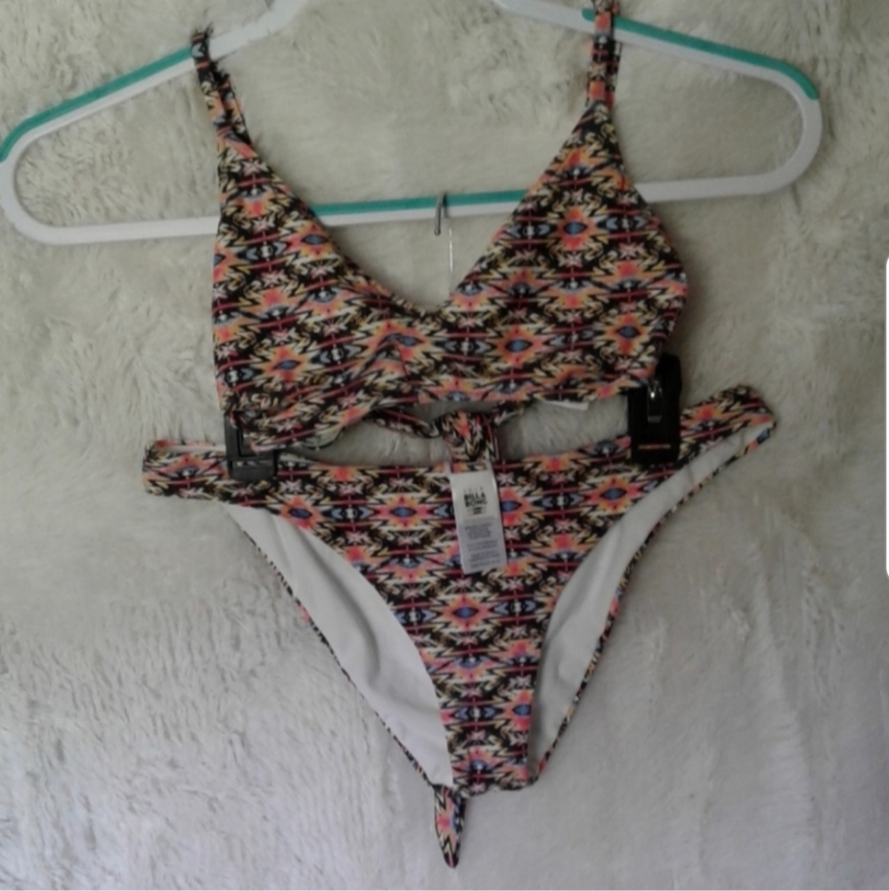 NWOT Billabong Bikini
